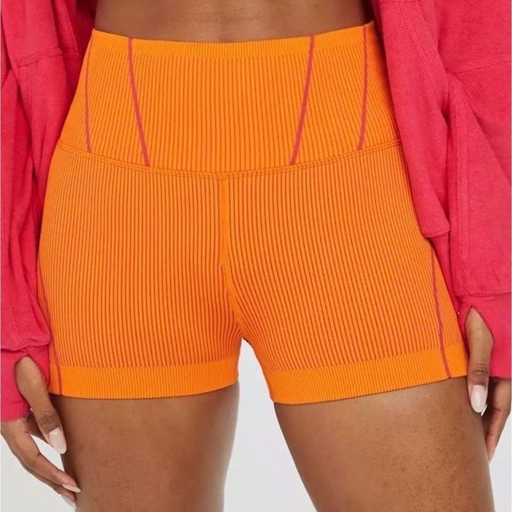 OFFLINE by Aerie Seamless Super Shortie Orange Ribbed High Rise Shorts Size L